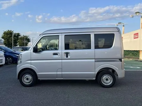 Nissan Clipper