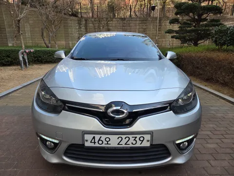 Renault SM3