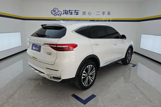 Haval F7