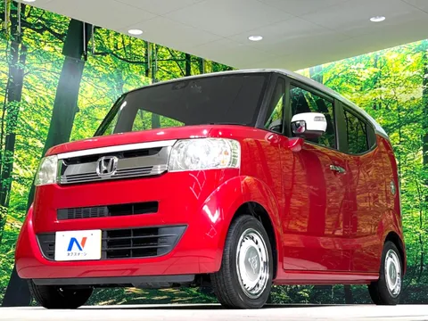 Honda N-BOX Slash