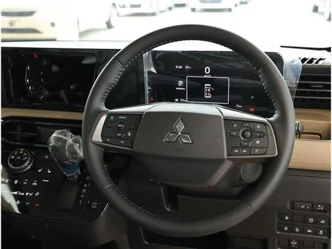 Mitsubishi Delica Mini