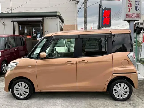 Nissan Dayz Roox