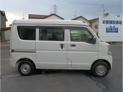 Mitsubishi Minicab Van