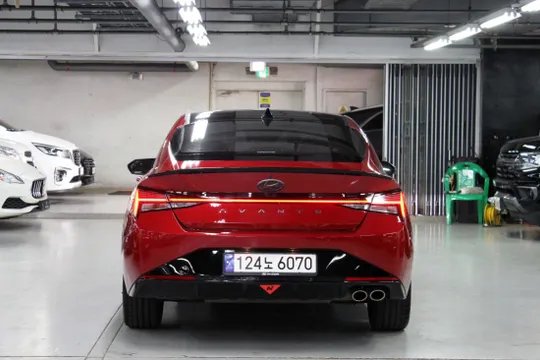Hyundai Elantra (Avante)