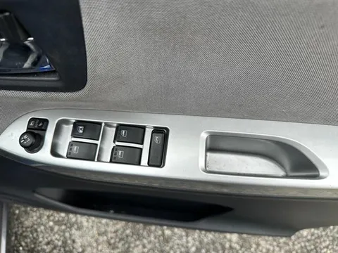 Toyota Pixis Joy