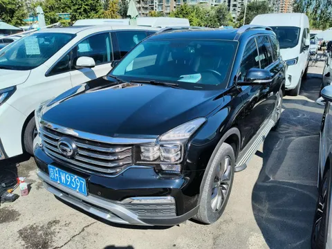 Gac GS8