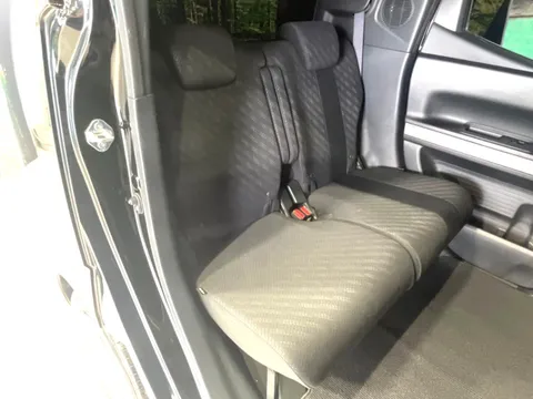 Honda N-BOX Slash