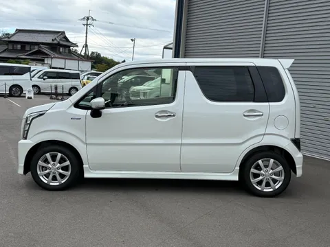 Suzuki Wagon R Stingray
