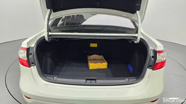 Renault SM3