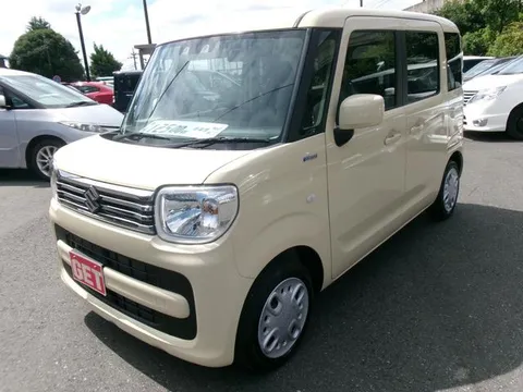 Suzuki Spacia