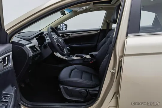 Geely Emgrand GL