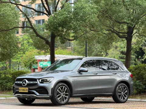 Mercedes-Benz Mercedes-Benz GLC