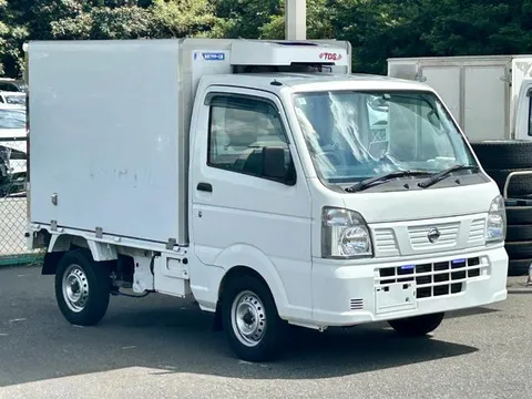 Nissan Clipper Truck