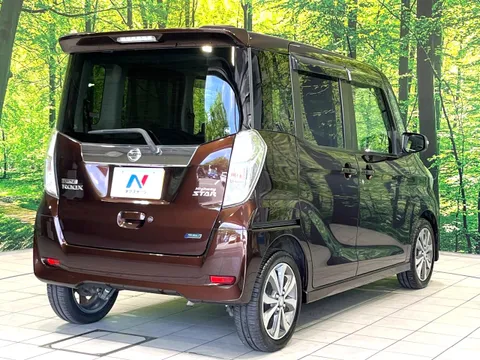 Nissan Dayz Roox