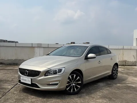 Volvo S60