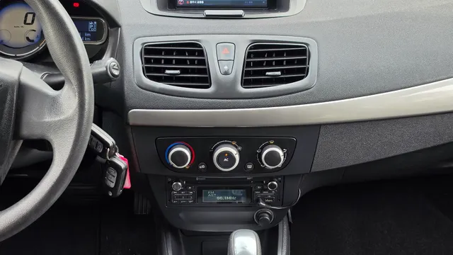 Renault SM3
