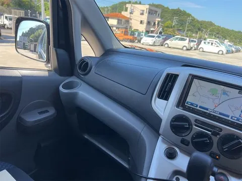 Nissan Vanette