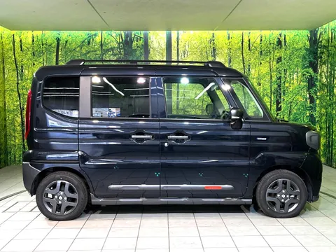 Suzuki Spacia Gear