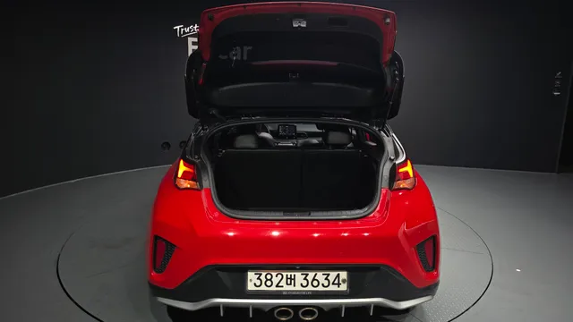 Hyundai Veloster