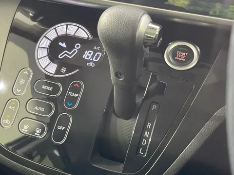 Mitsubishi eK Space Custom