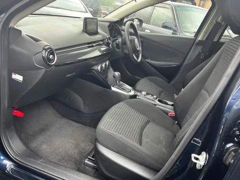 Mazda Mazda2 (Demio)