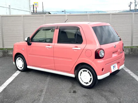 Daihatsu Mira Tocot