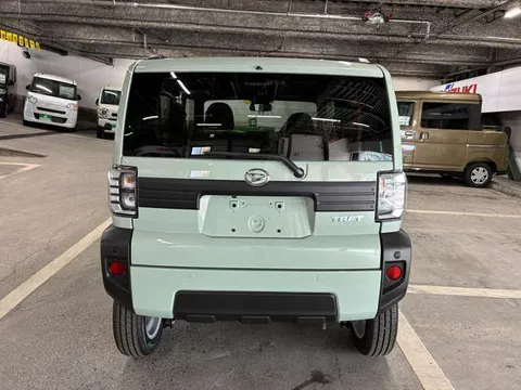 Daihatsu Taft