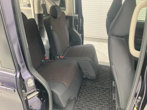 Mitsubishi eK X Space