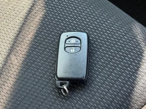 Toyota Yaris (Vitz)