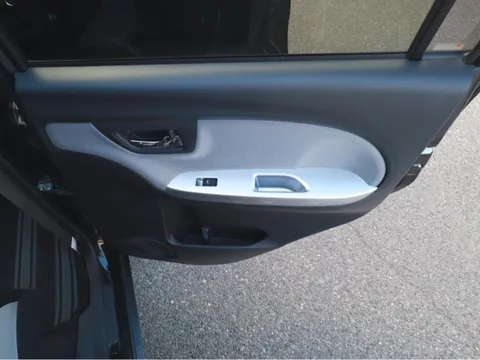Toyota Pixis Joy