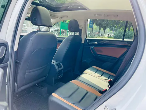 Volkswagen Tayron