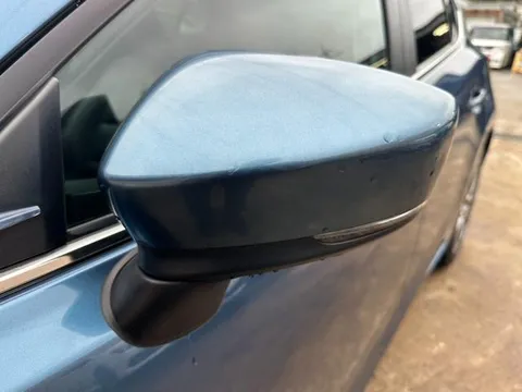 Mazda Axela Sport