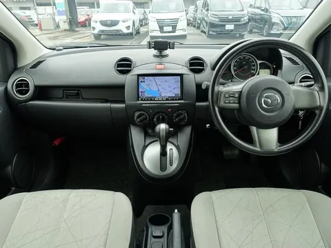Mazda Mazda2 (Demio)