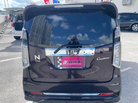 Honda N-WGN Custom