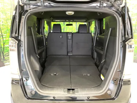 Honda N-BOX Slash
