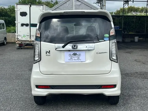 Honda N-WGN Custom