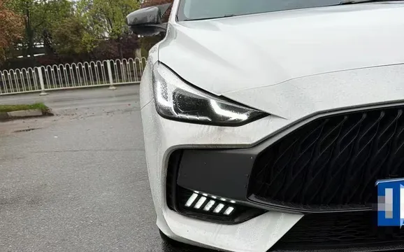MG MG5