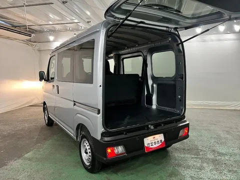 Daihatsu Hijet Cargo