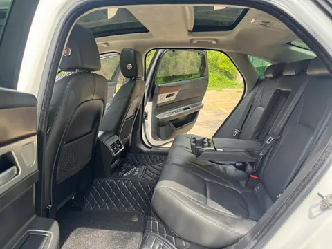 Jaguar XFL
