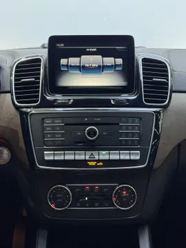 Mercedes-Benz Mercedes-Benz GLS