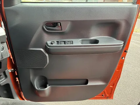 Toyota Pixis Mega