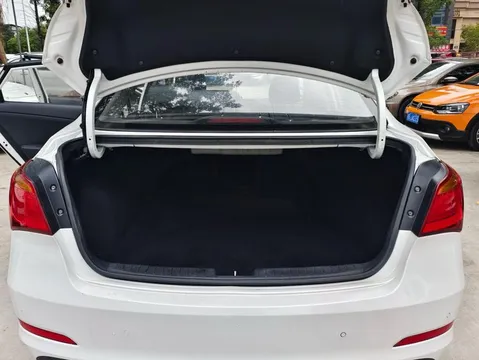 Hyundai Mistra