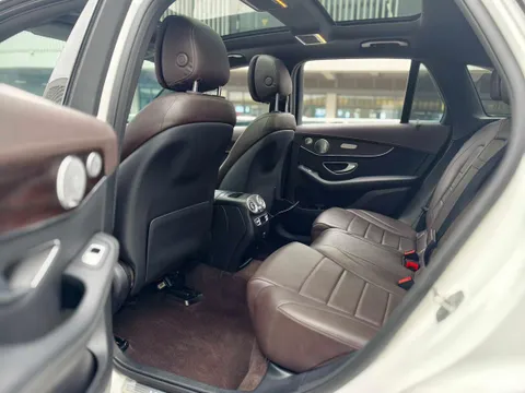 Mercedes-Benz Mercedes-Benz GLC