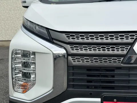 Mitsubishi eK X