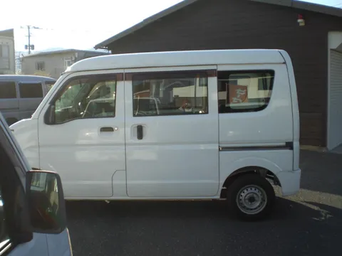 Mitsubishi Minicab Van