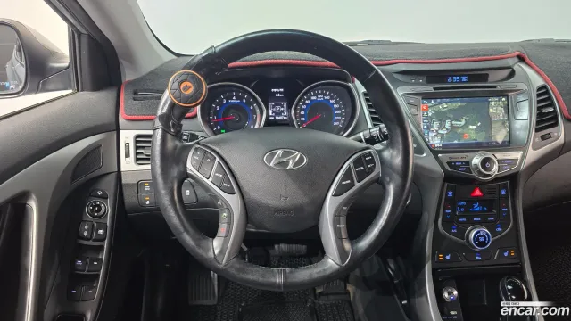 Hyundai Elantra (Avante)