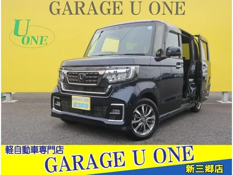 Honda N-BOX Custom