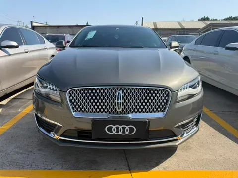 Lincoln MKZ
