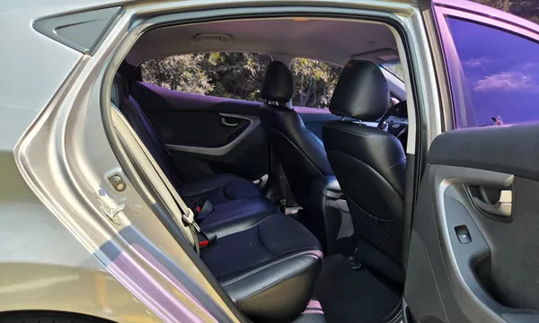 Hyundai Elantra (Avante)