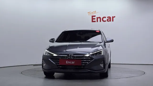 Hyundai Elantra (Avante)